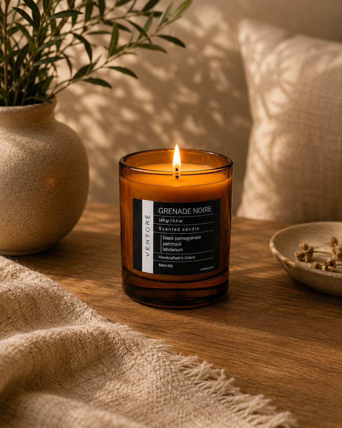 GRENADE NOIRE - Candle 160